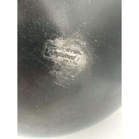 Wear-Ever Registered Aluminum Black Enamel 1 Qt. Stock Pot Dutch Oven Retro - Picture 8 of 9